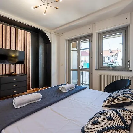 Style And Confort 120mq, Free Garage Turin