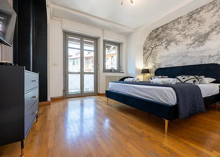 Style And Confort 120mq, Free Garage Turin