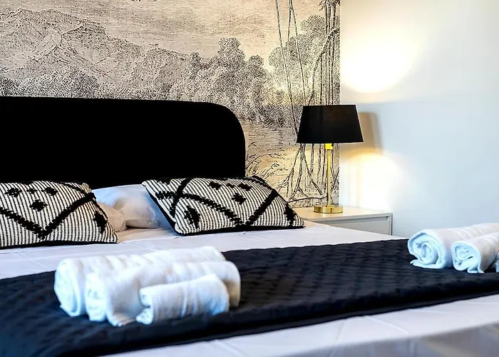 Apartment Style And Confort 120mq, Free Garage *