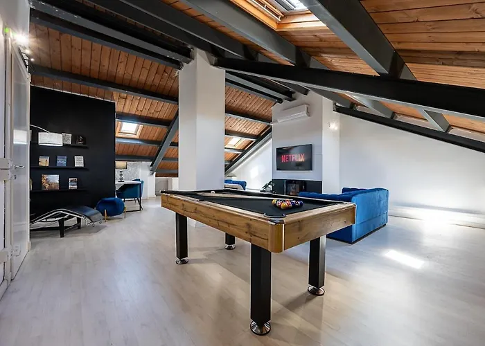 Style And Confort 120mq, Free Garage Turin