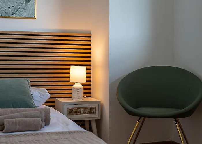 Style And Confort 120mq, Free Garage Apartment