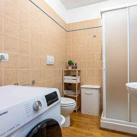 Apartman Style And Confort 120mq, Free Garage *