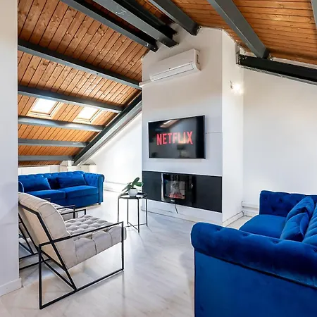 Apartman Style And Confort 120mq, Free Garage *